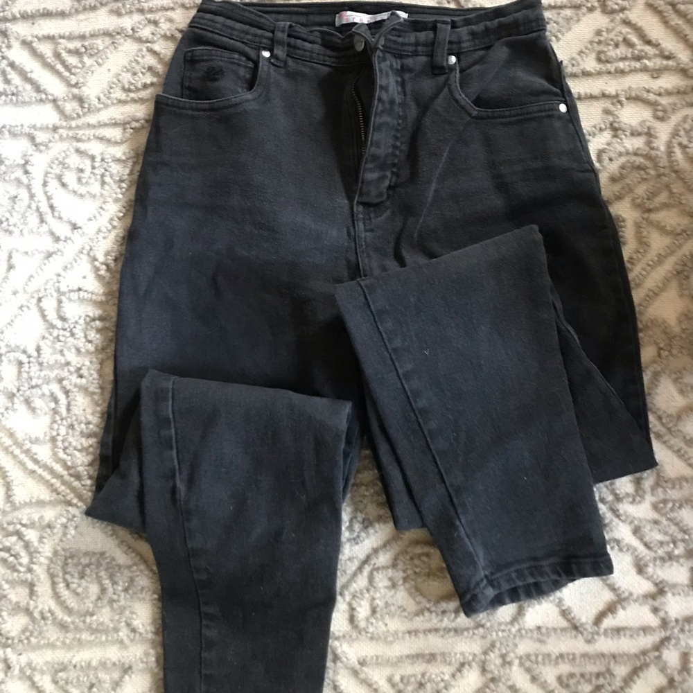 Vintage High Waisted Black Denim Gloria Vanderbilt Jeans